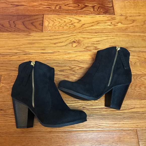NWOT JG Black Heeled Booties Size 6 - Picture 4 of 5